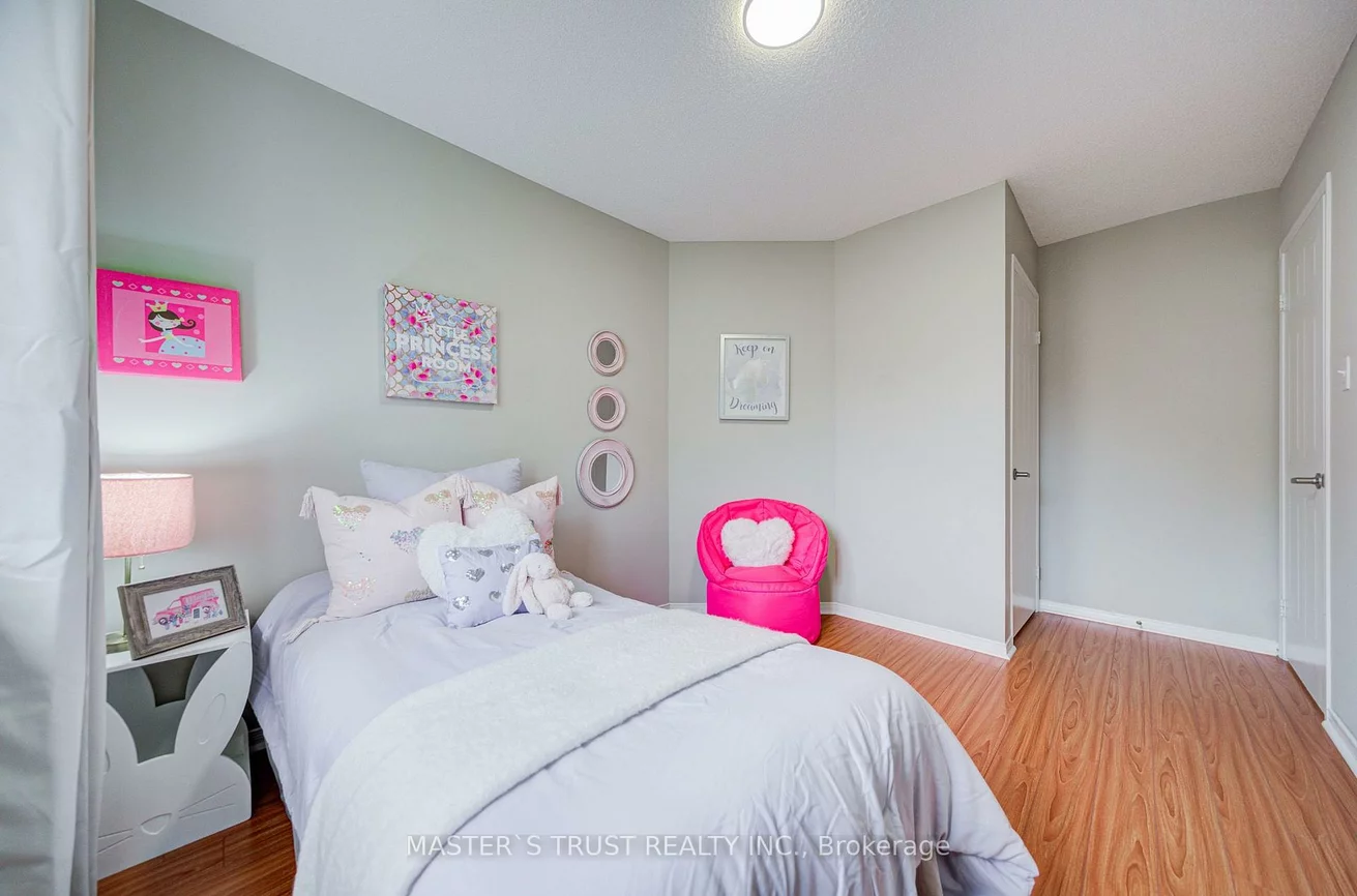 23, Observatory, Observatory, Richmond Hill
