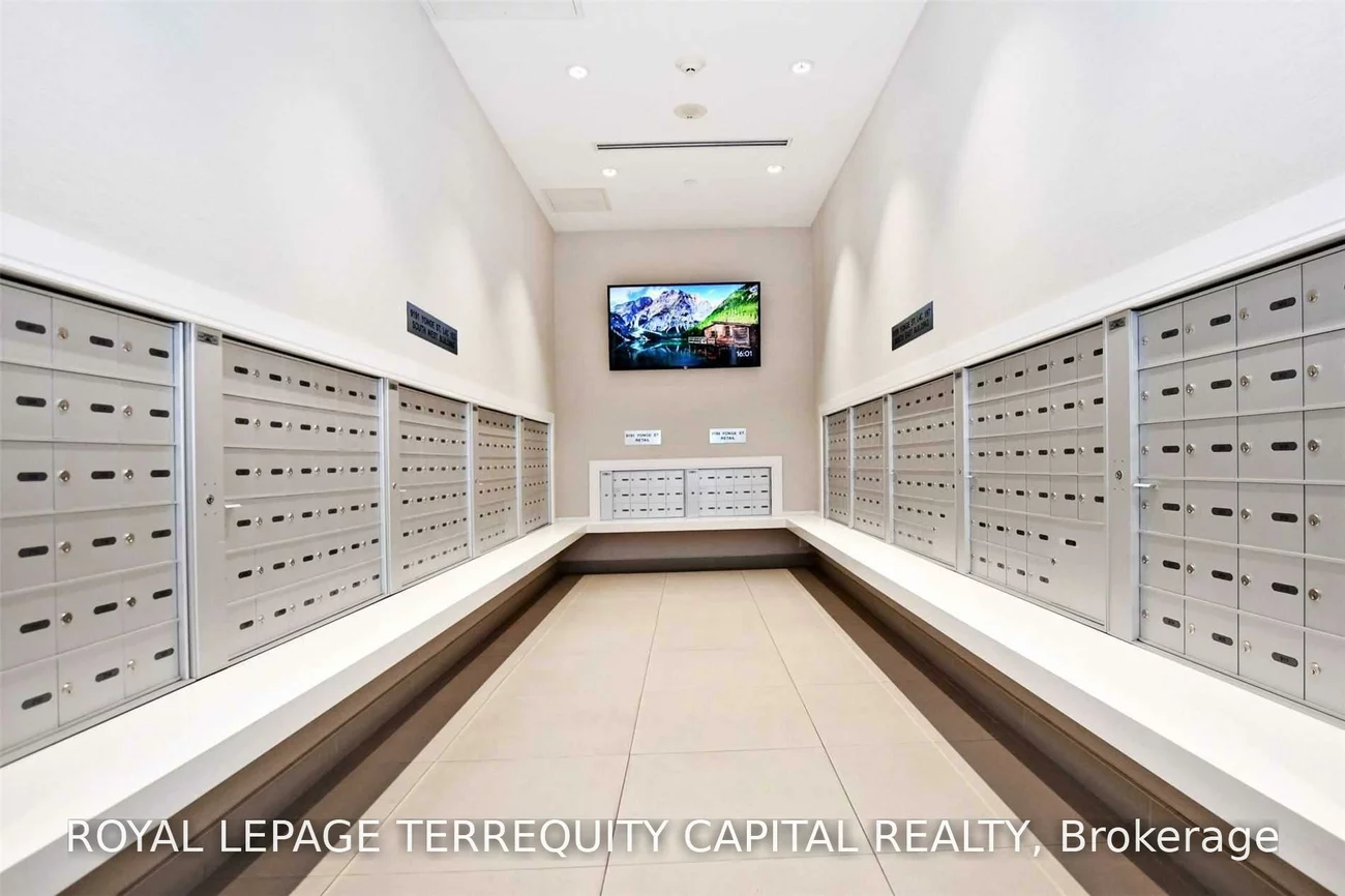 9199, Yonge, Langstaff, Richmond Hill