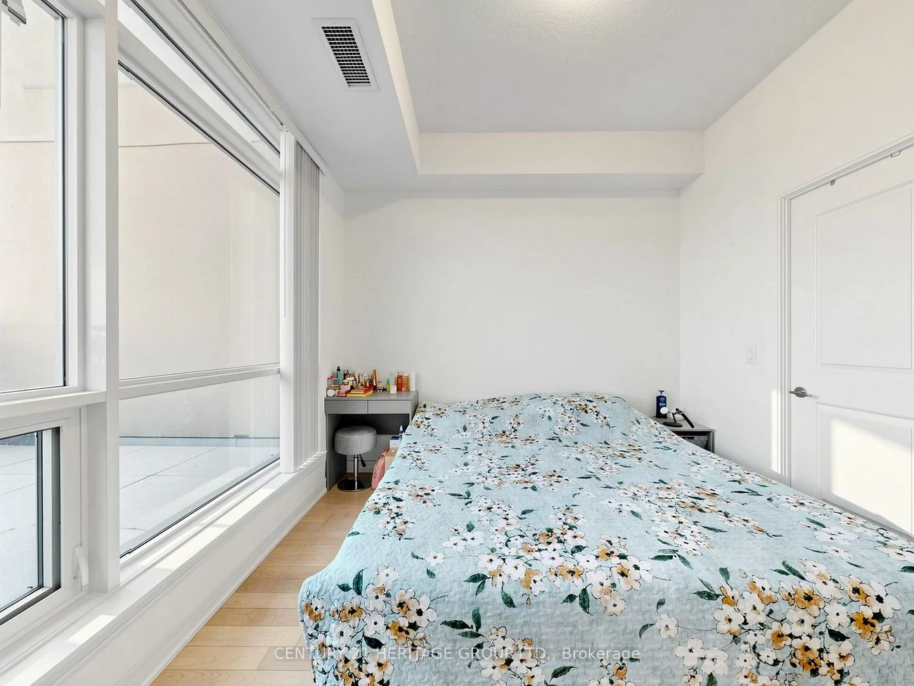 9205, Yonge, Langstaff, Richmond Hill