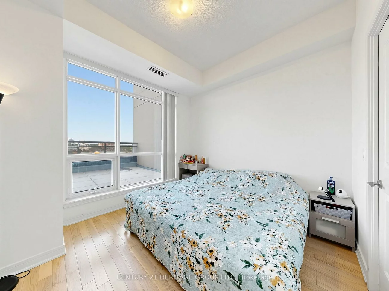 9205, Yonge, Langstaff, Richmond Hill