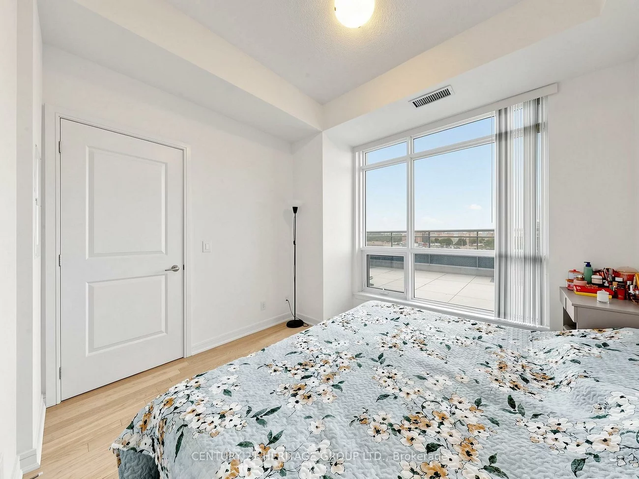 9205, Yonge, Langstaff, Richmond Hill