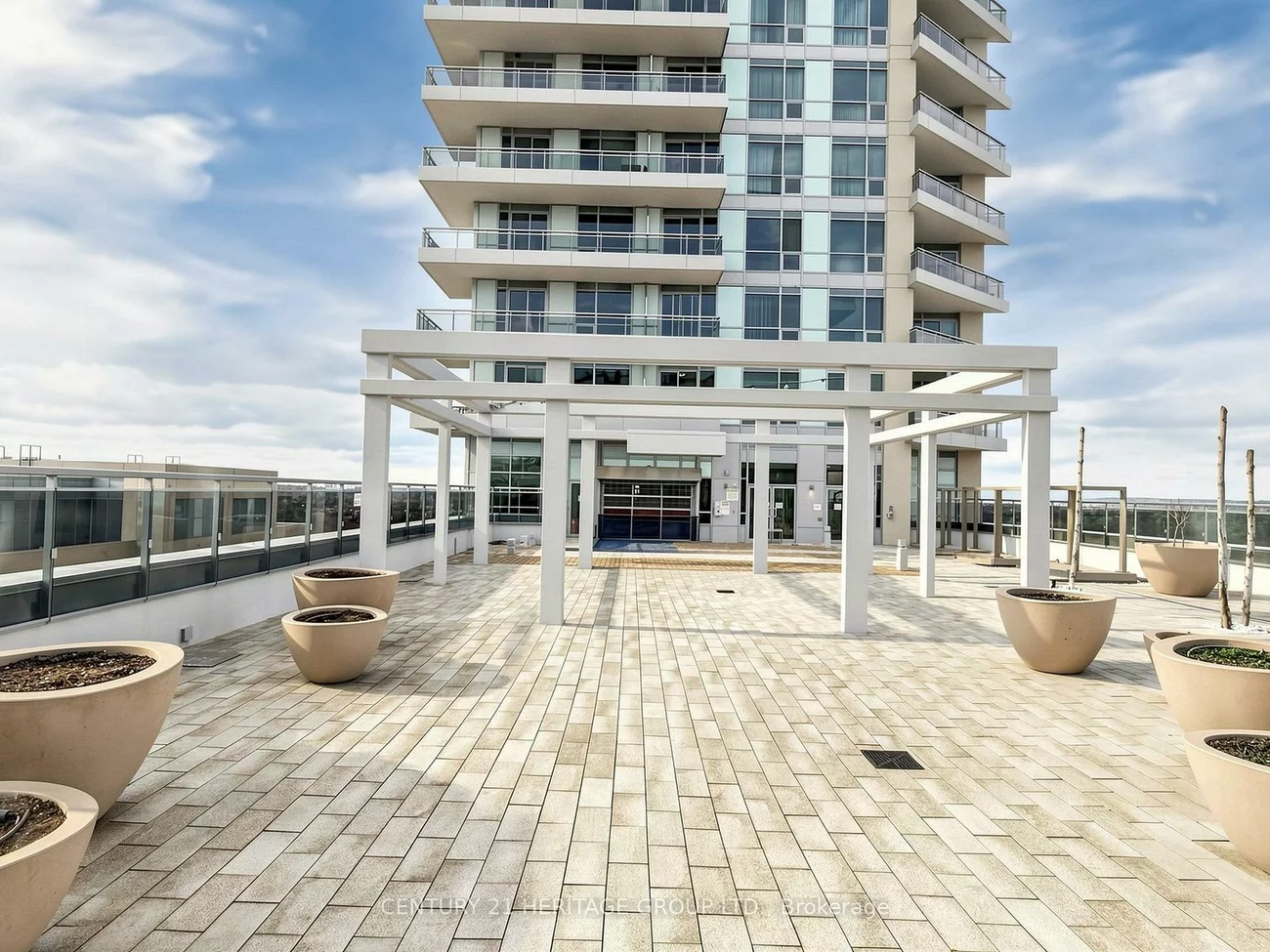 9205, Yonge, Langstaff, Richmond Hill
