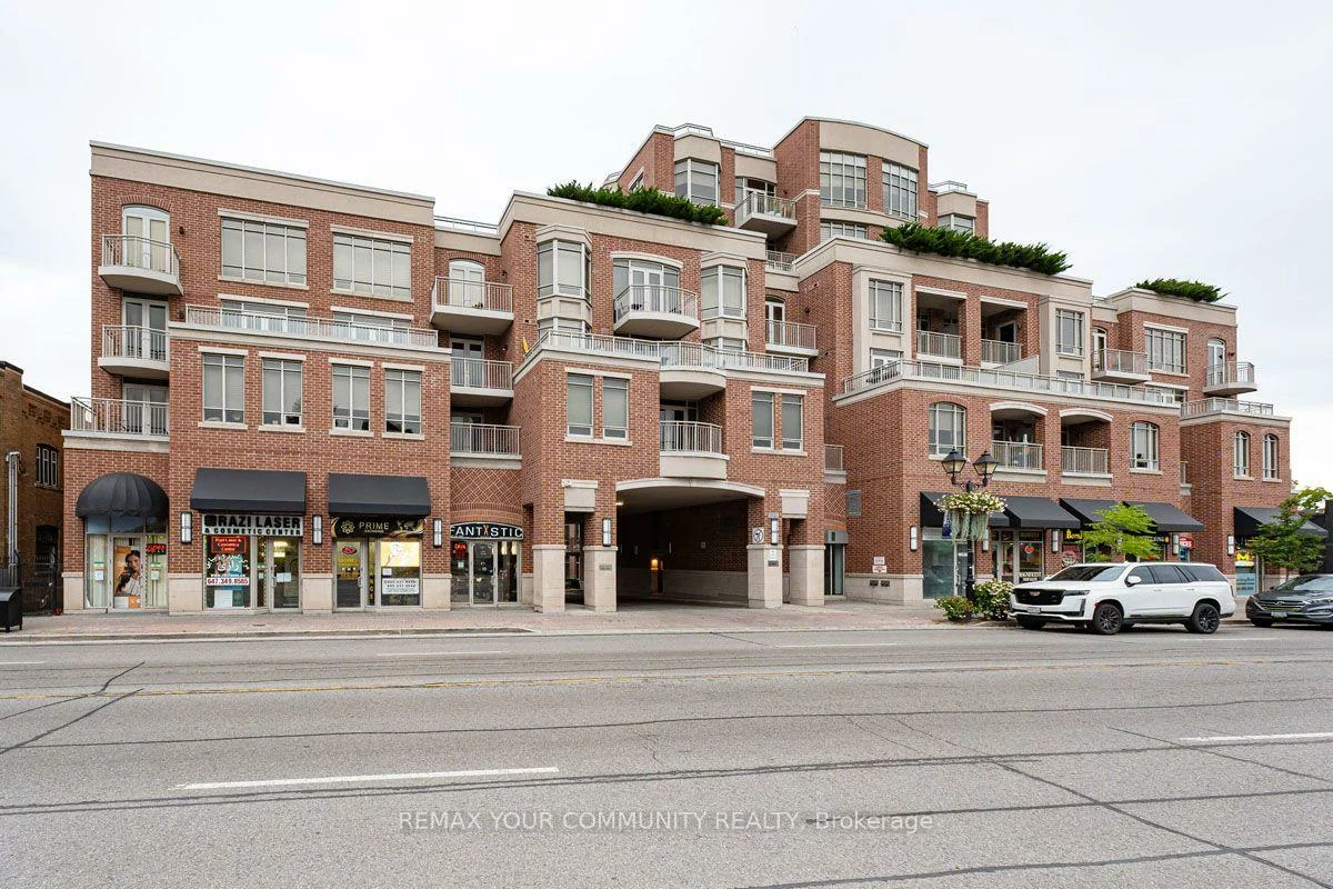 10101, Yonge, Crosby, Richmond Hill
