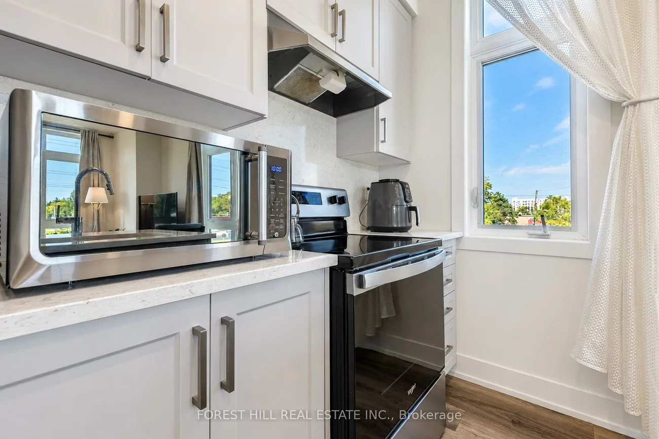 12868, Yonge, Oak Ridges, Richmond Hill