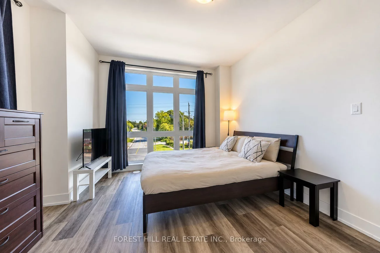12868, Yonge, Oak Ridges, Richmond Hill