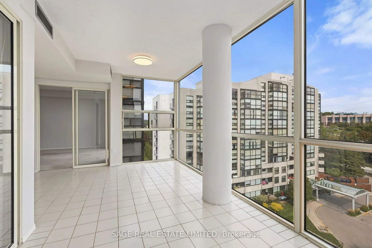 30, Harding, North Richvale, Richmond Hill