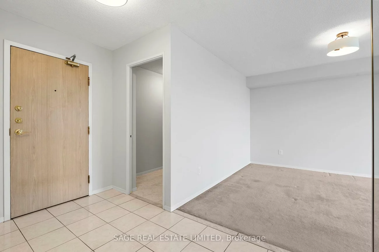 30, Harding, North Richvale, Richmond Hill