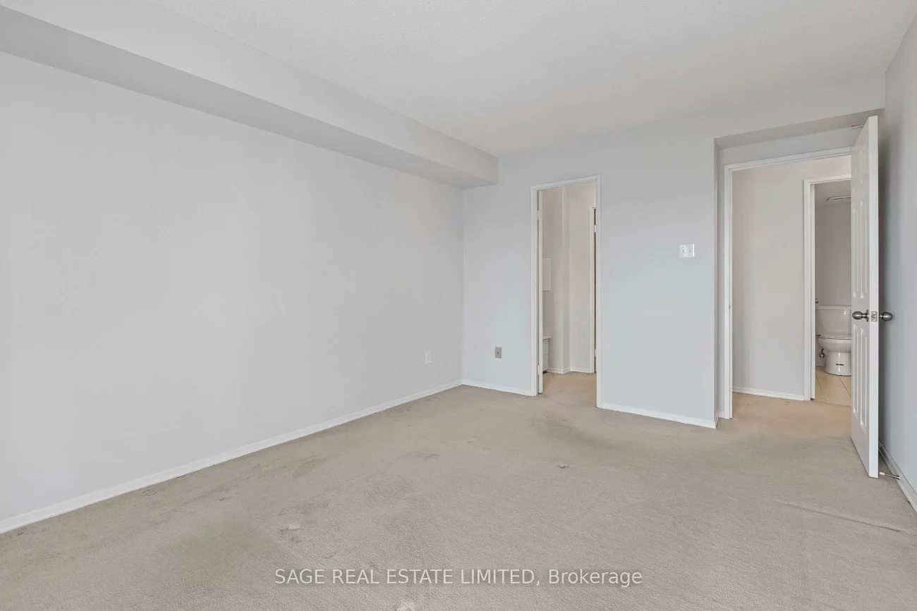 30, Harding, North Richvale, Richmond Hill