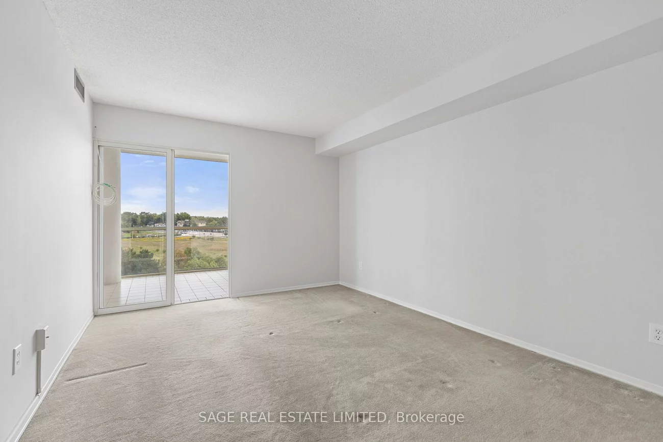 30, Harding, North Richvale, Richmond Hill