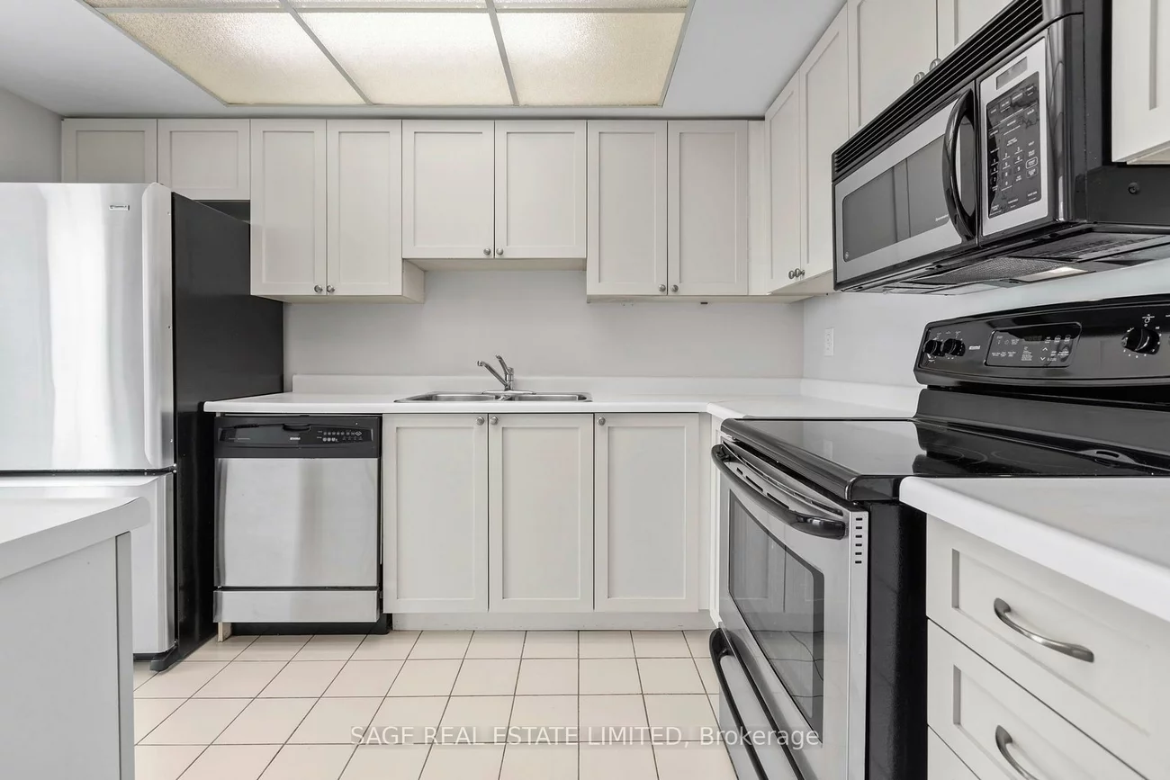 30, Harding, North Richvale, Richmond Hill