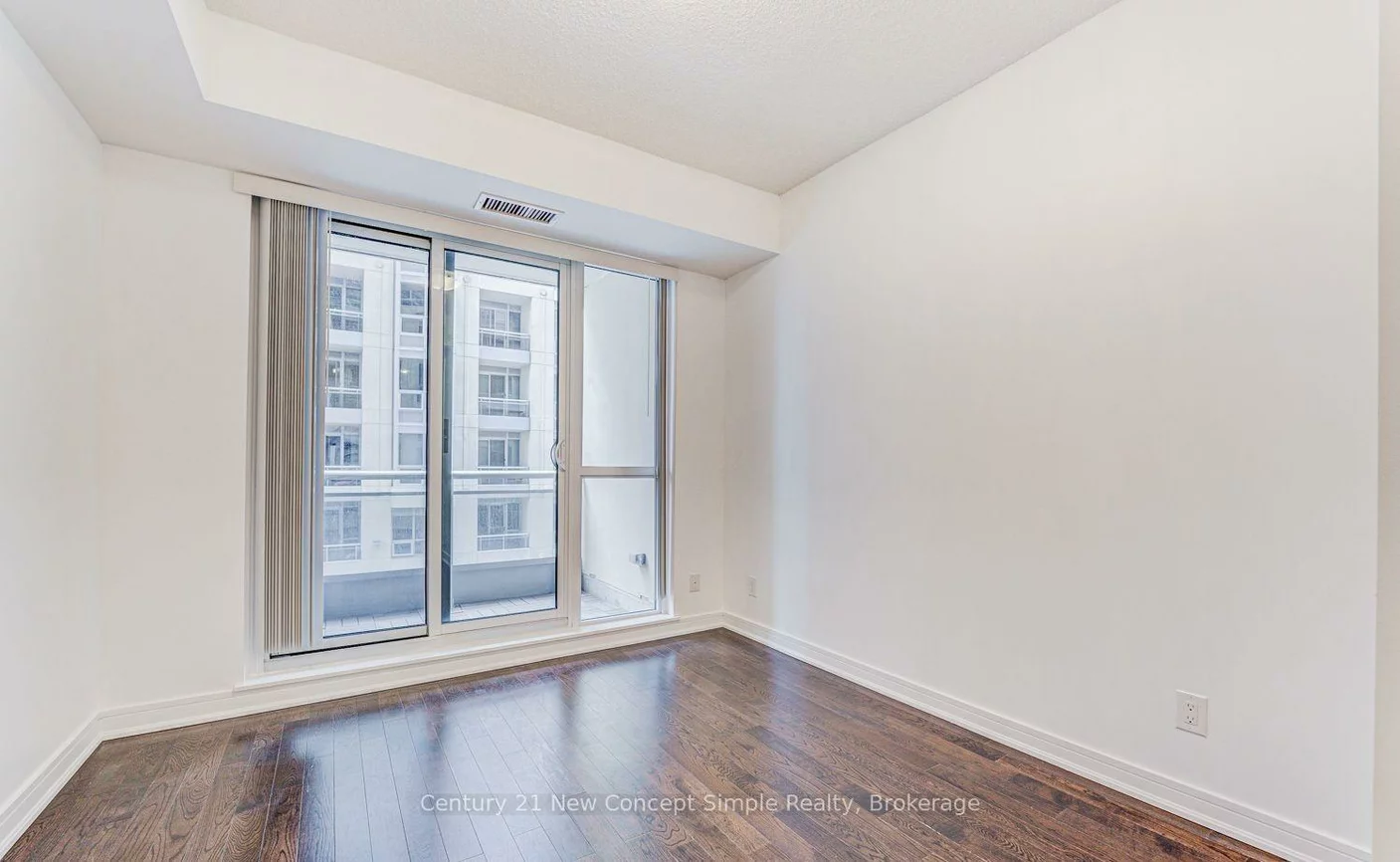 9205, Yonge, Langstaff, Richmond Hill