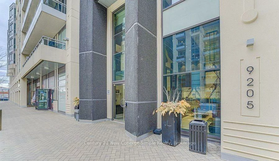 9205, Yonge, Langstaff, Richmond Hill