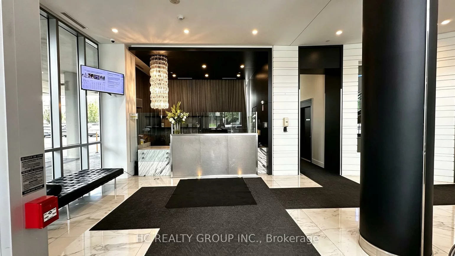 9471, Yonge, Observatory, Richmond Hill