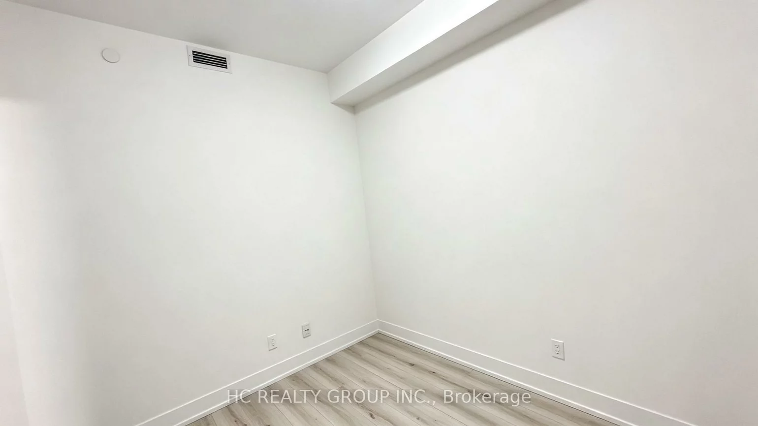 9471, Yonge, Observatory, Richmond Hill