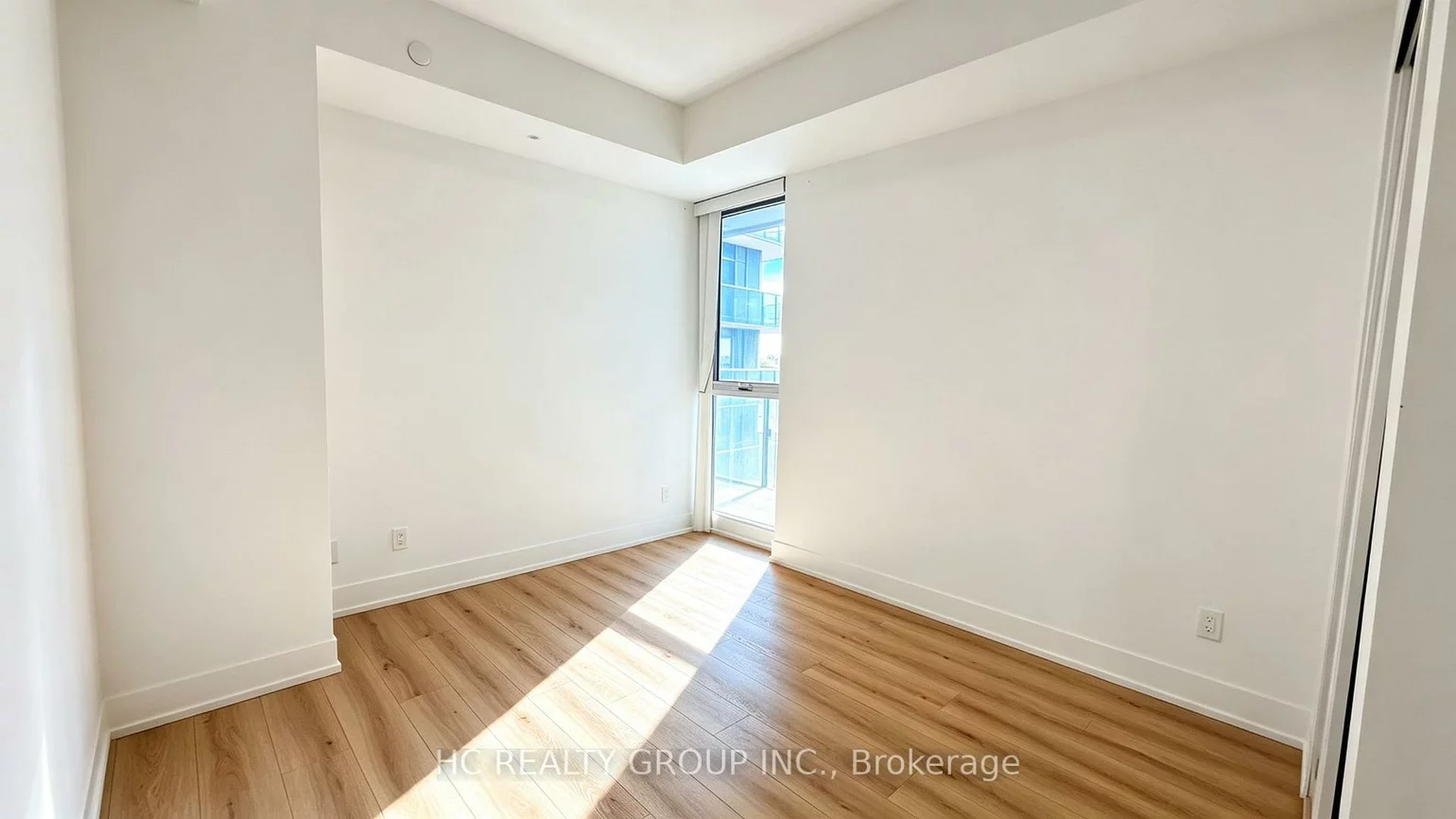 9471, Yonge, Observatory, Richmond Hill