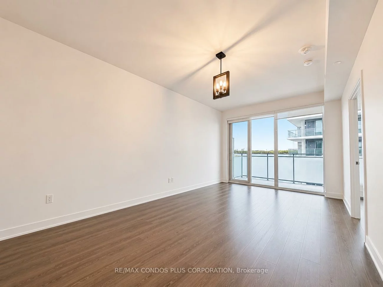 105, Oneida, Langstaff, Richmond Hill
