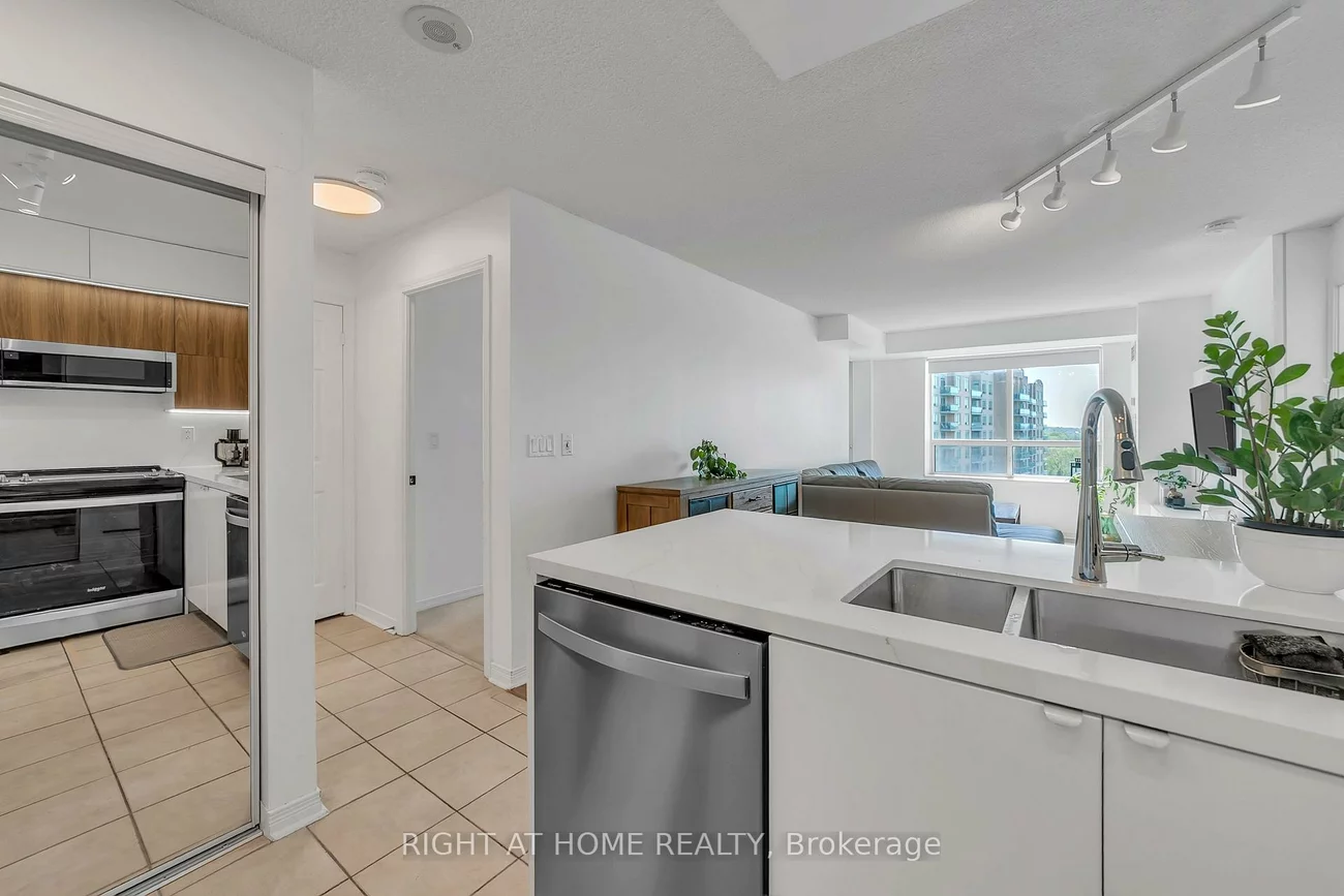 11, Oneida, Langstaff, Richmond Hill