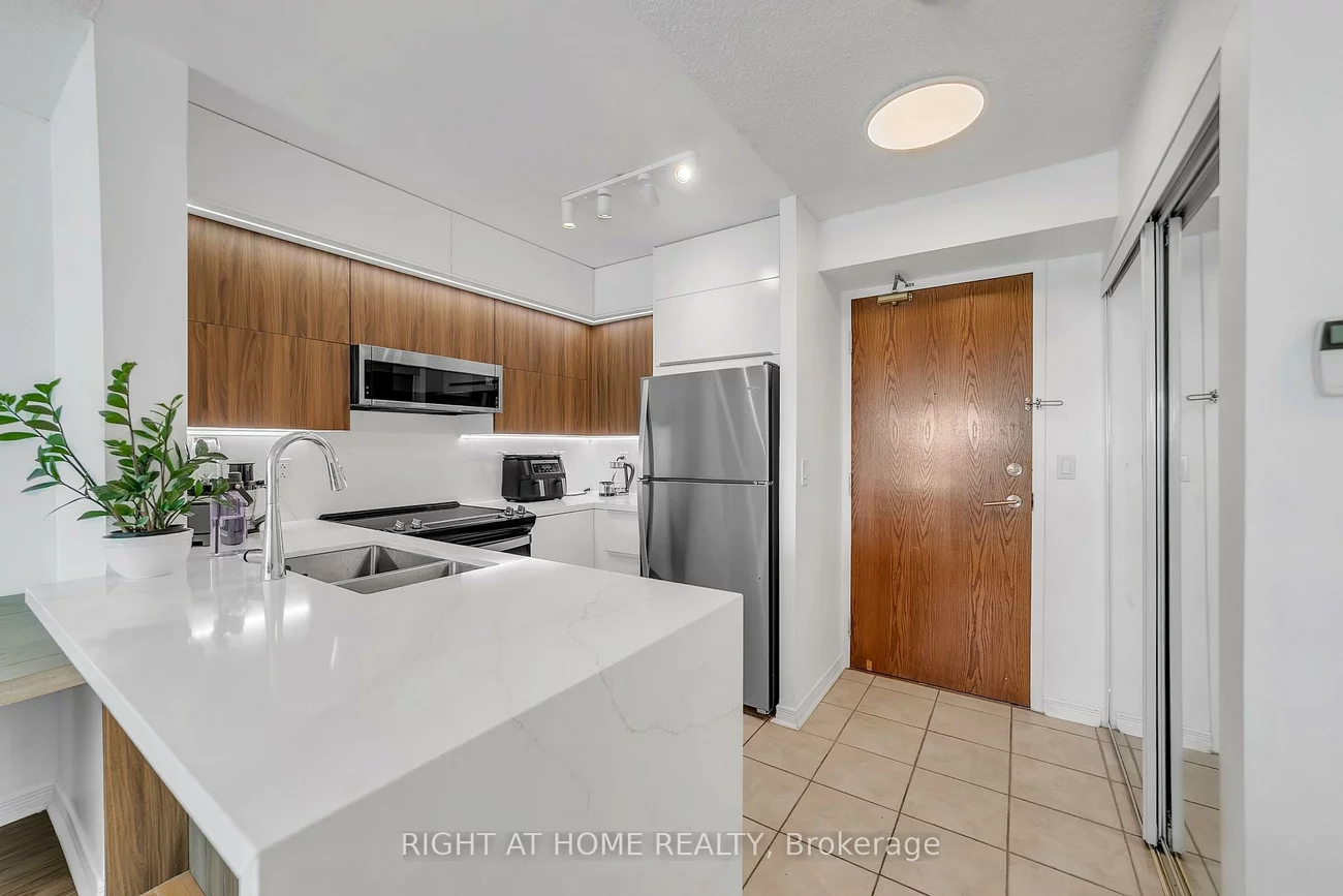 11, Oneida, Langstaff, Richmond Hill