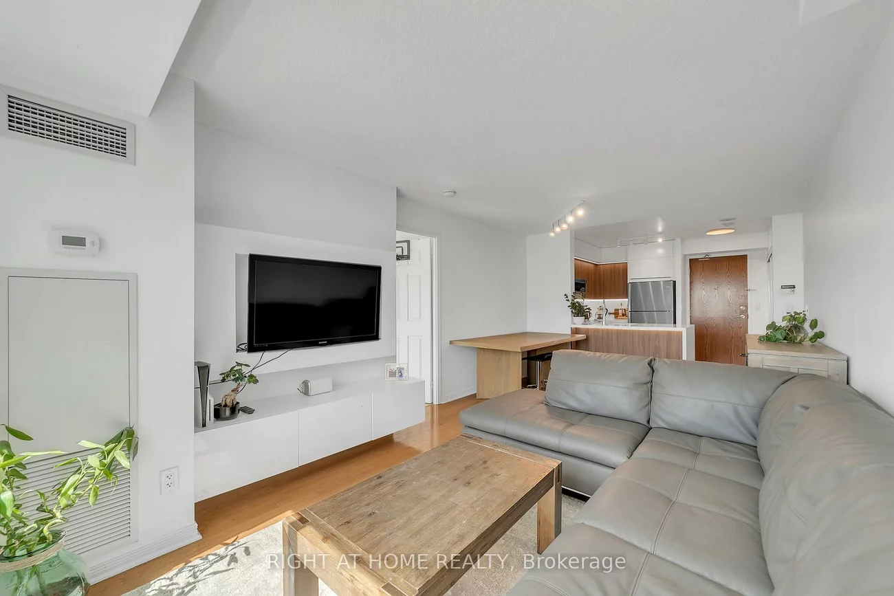 11, Oneida, Langstaff, Richmond Hill