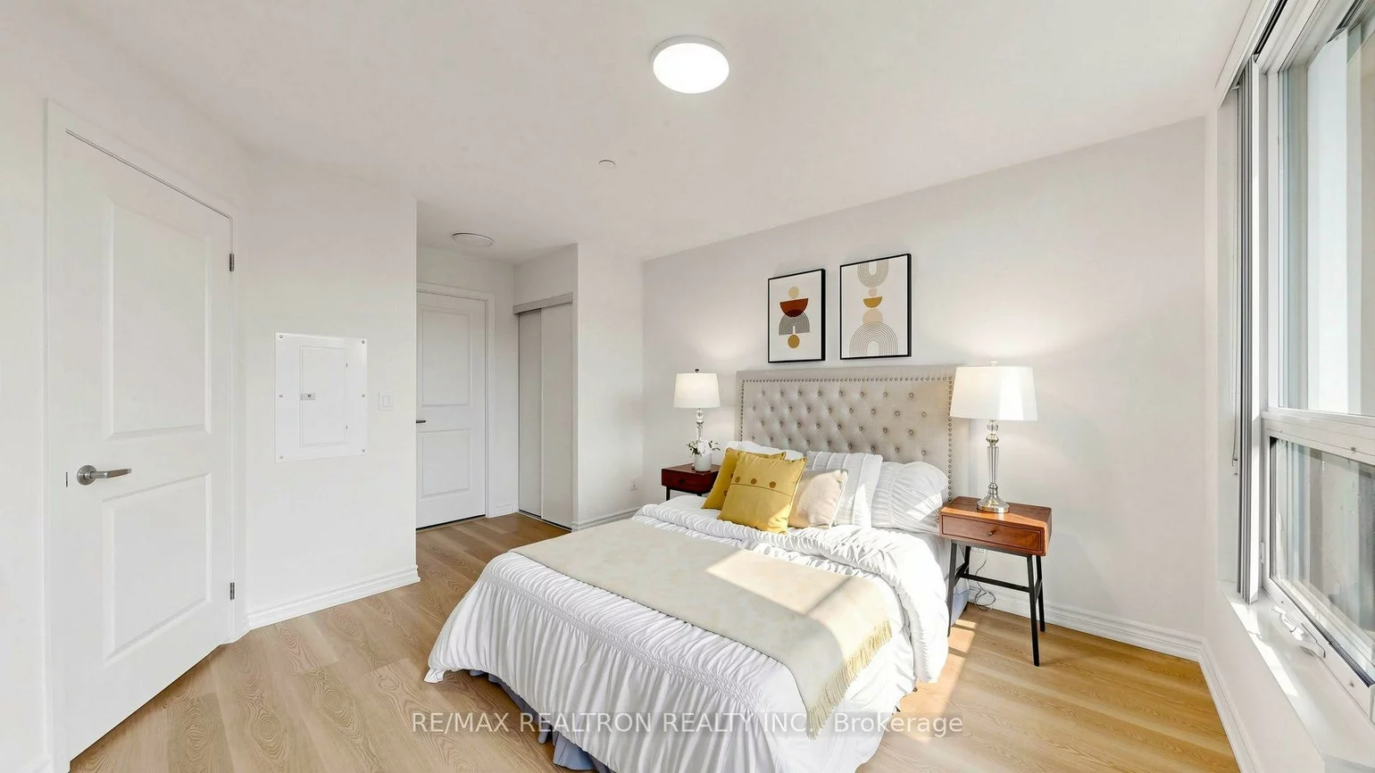 75, Norman Bethune, Beaver Creek Business Park, Richmond Hill