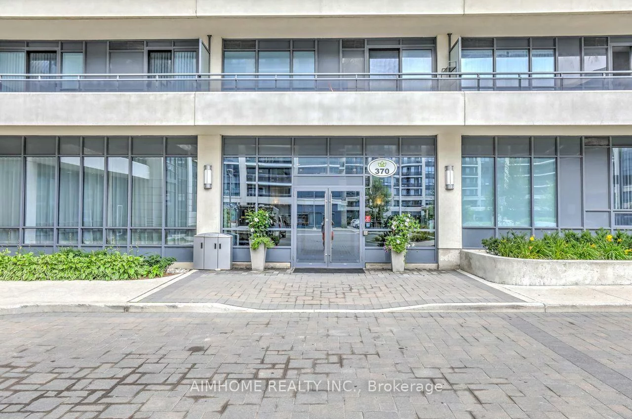 370, Highway 7, Doncrest, Richmond Hill