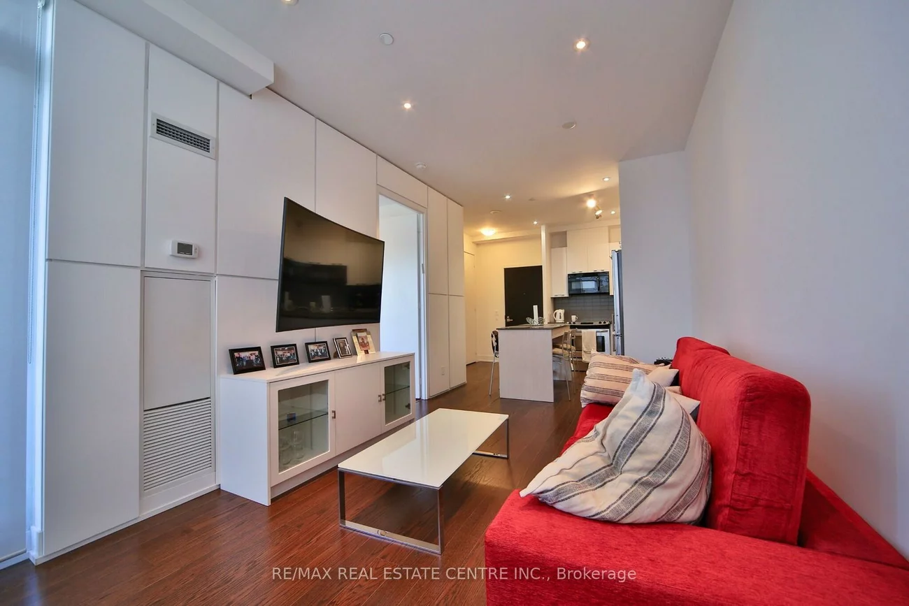 9471, Yonge, Observatory, Richmond Hill
