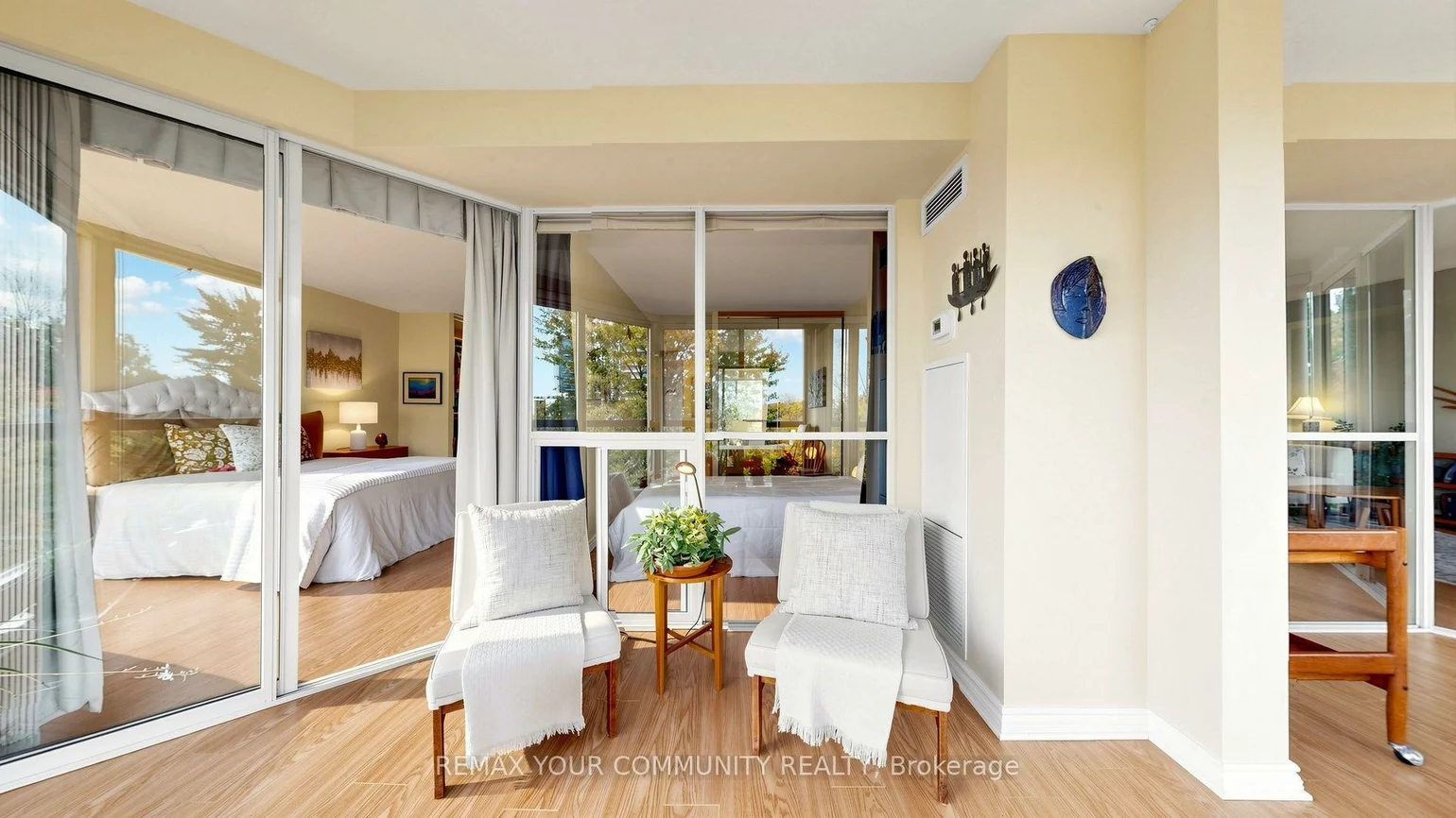 5, Weldrick, North Richvale, Richmond Hill