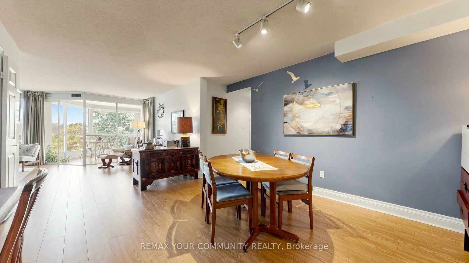 5, Weldrick, North Richvale, Richmond Hill