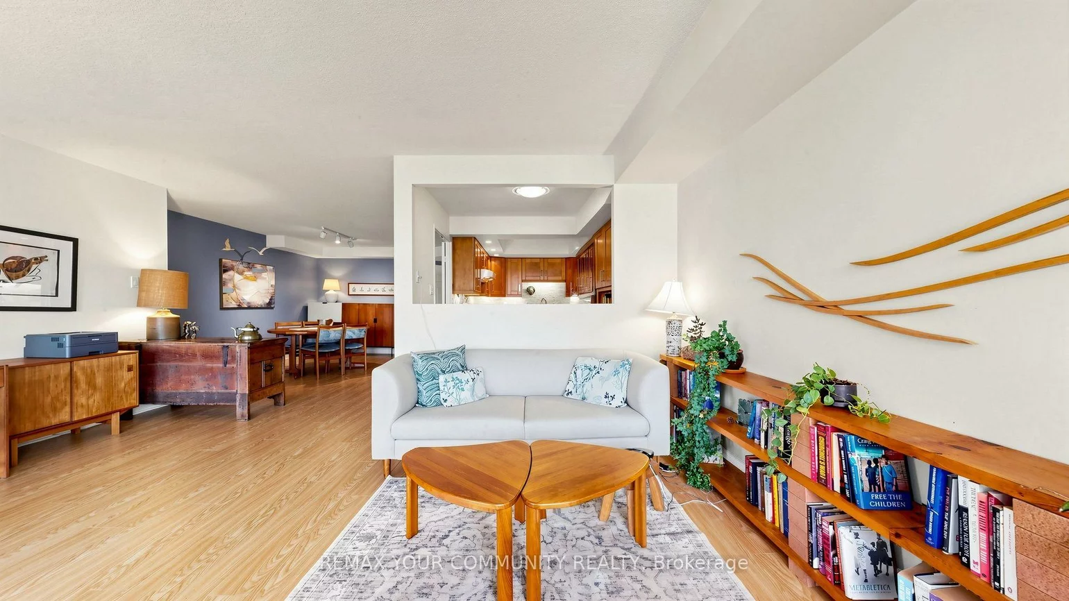 5, Weldrick, North Richvale, Richmond Hill