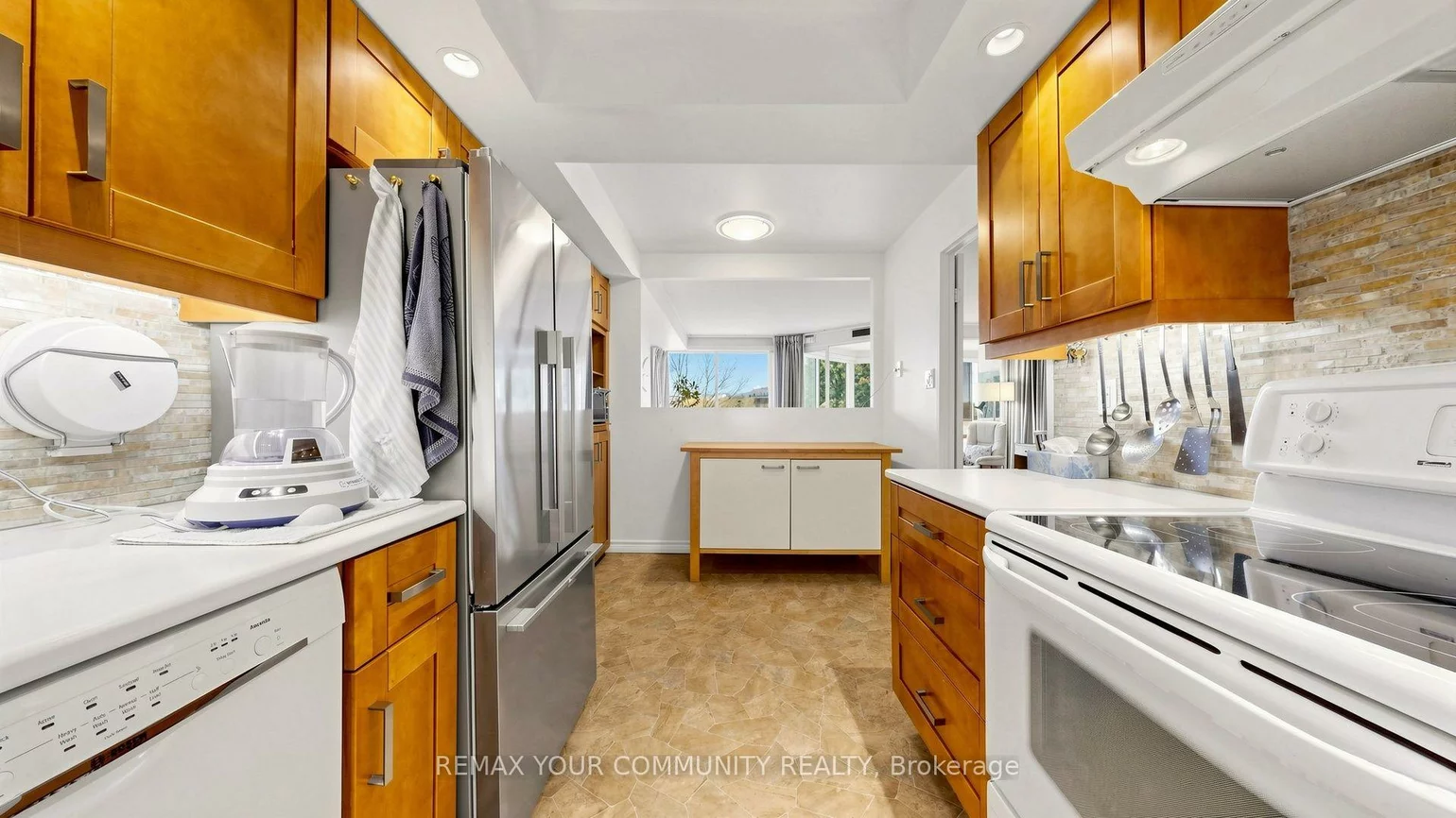 5, Weldrick, North Richvale, Richmond Hill