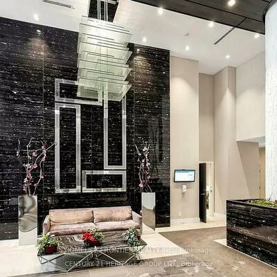 9205, Yonge, Langstaff, Richmond Hill