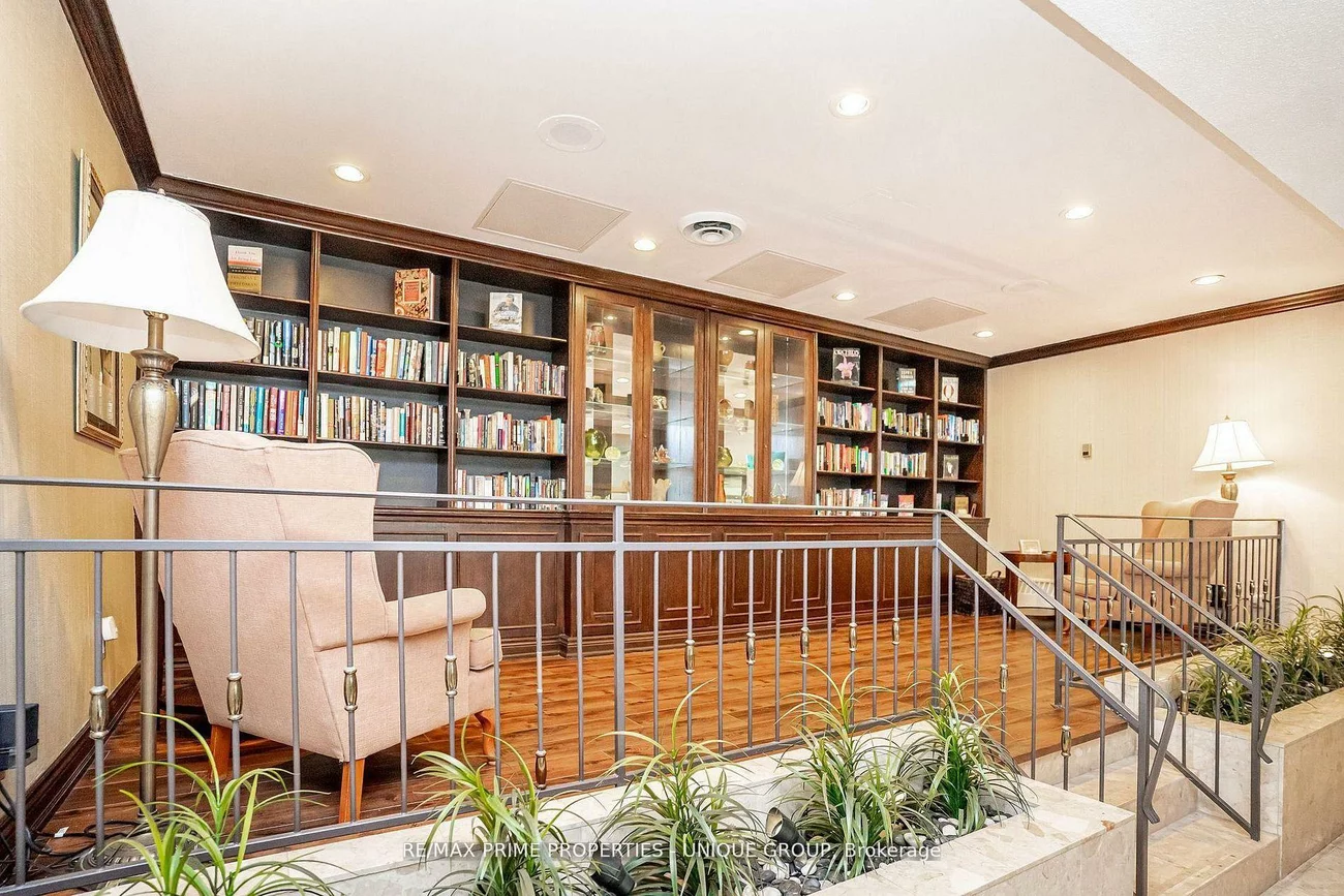 33, Weldrick, Observatory, Richmond Hill