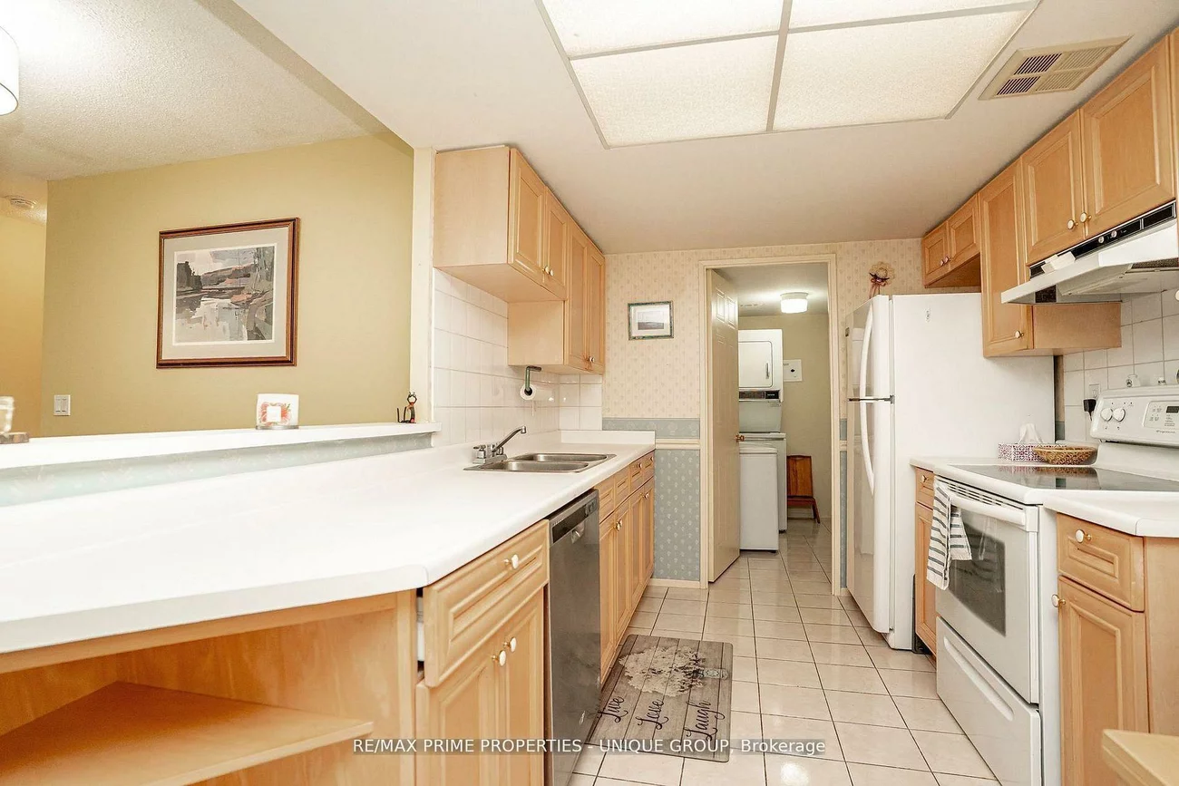 33, Weldrick, Observatory, Richmond Hill