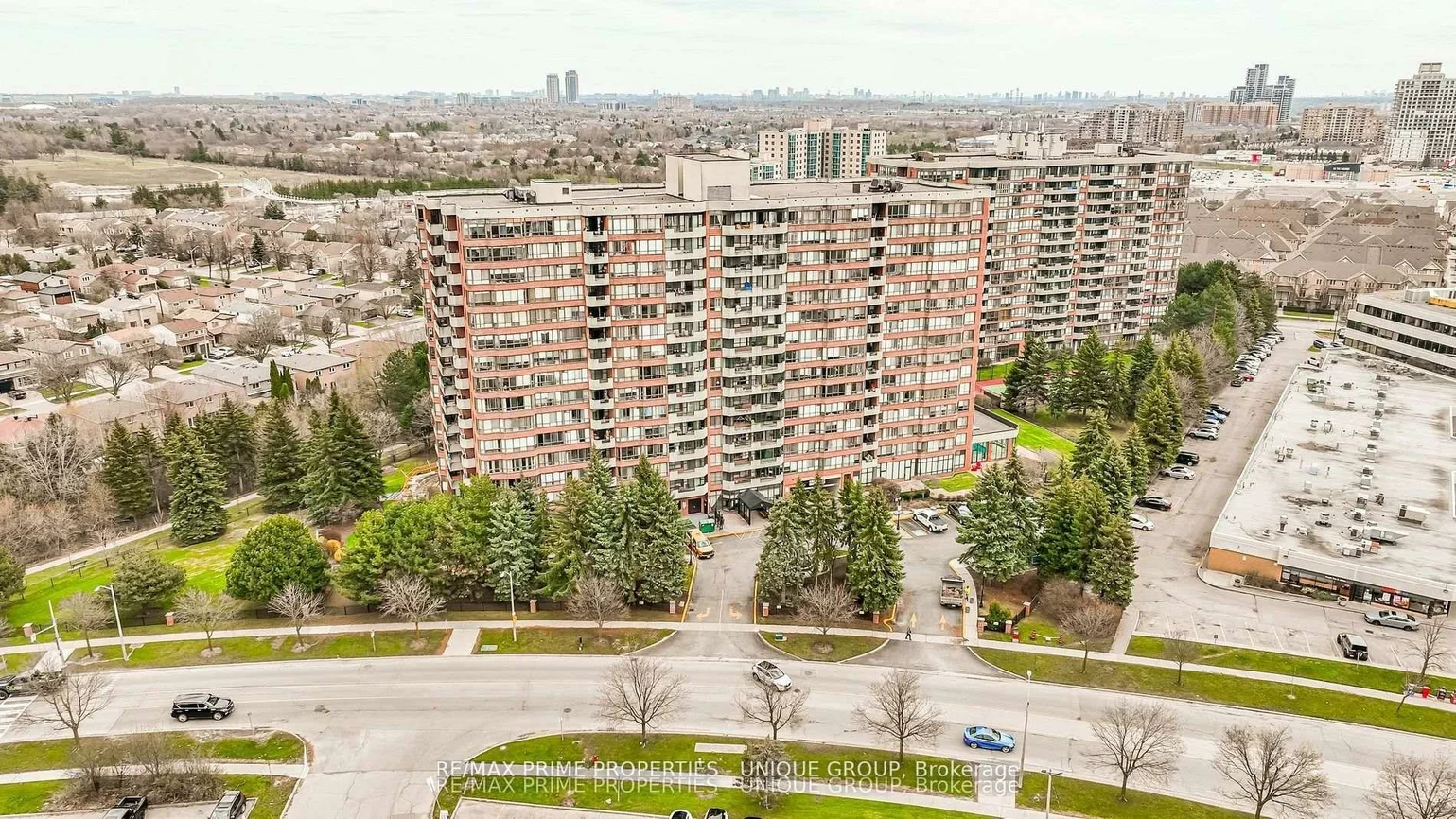 33, Weldrick, Observatory, Richmond Hill