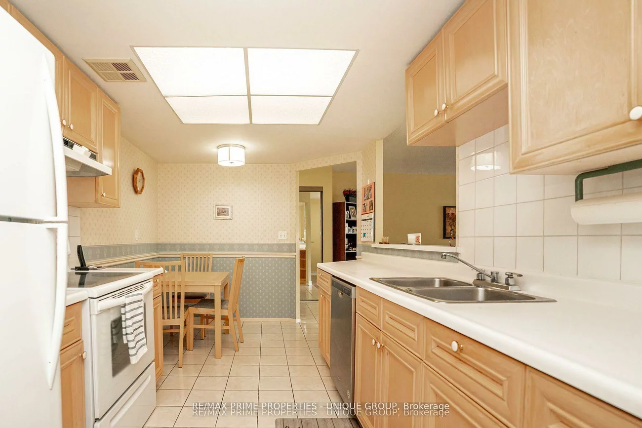 33, Weldrick, Observatory, Richmond Hill