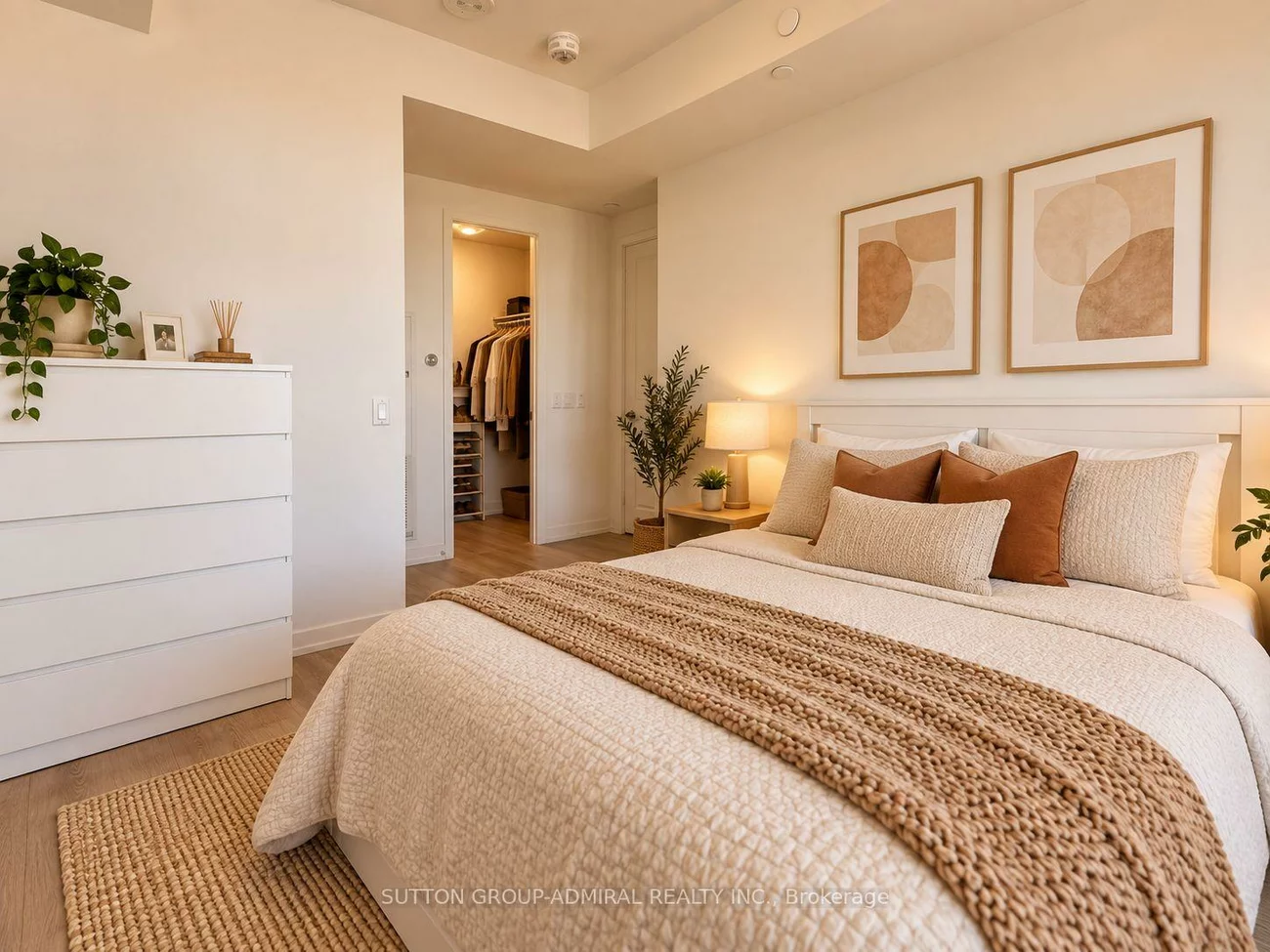 8868, Yonge, South Richvale, Richmond Hill