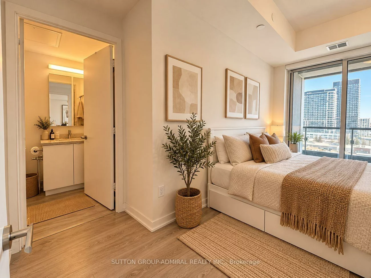 8868, Yonge, South Richvale, Richmond Hill