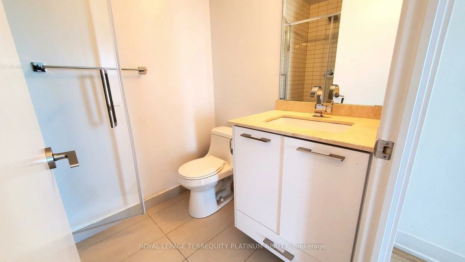 9471, Yonge, Observatory, Richmond Hill