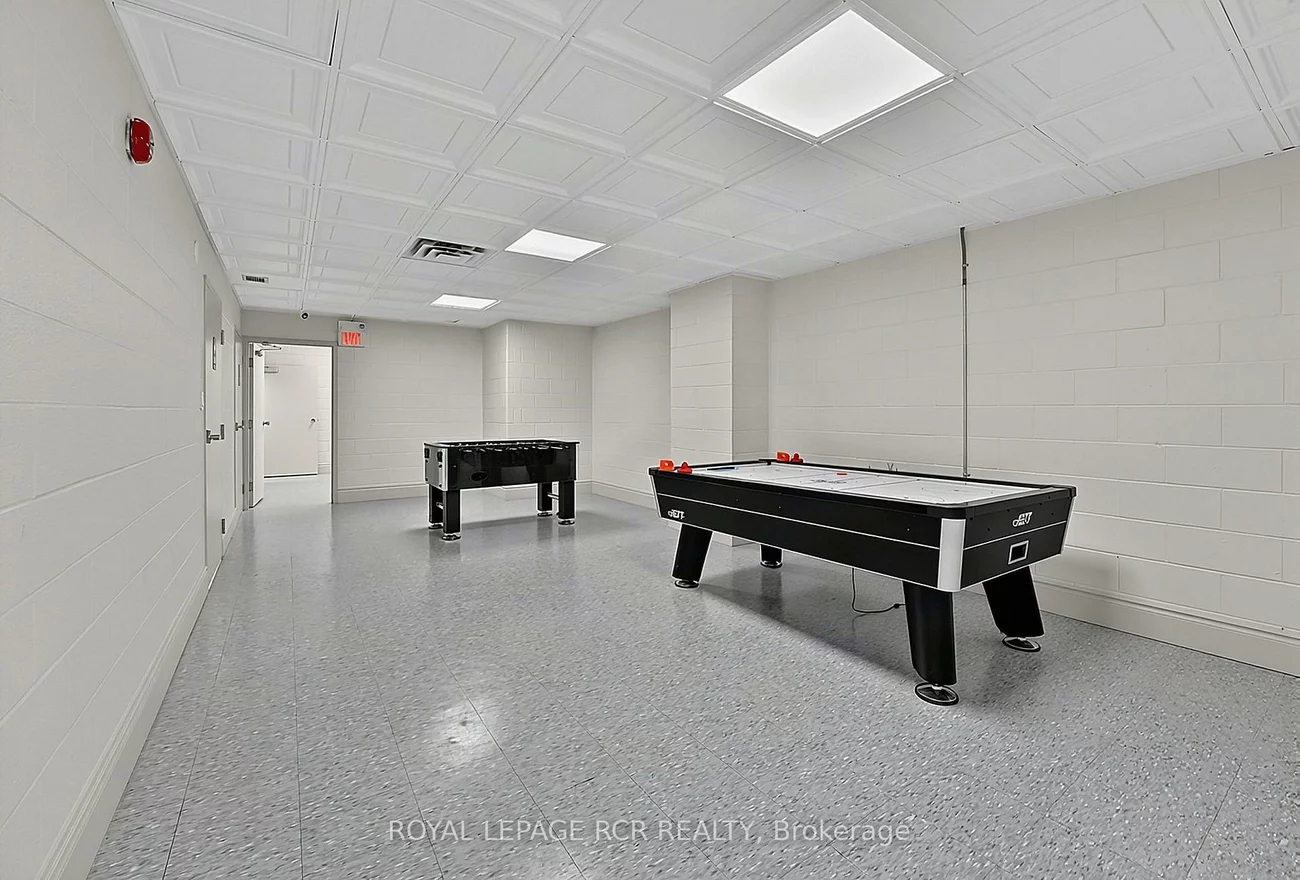 5, Weldrick, North Richvale, Richmond Hill