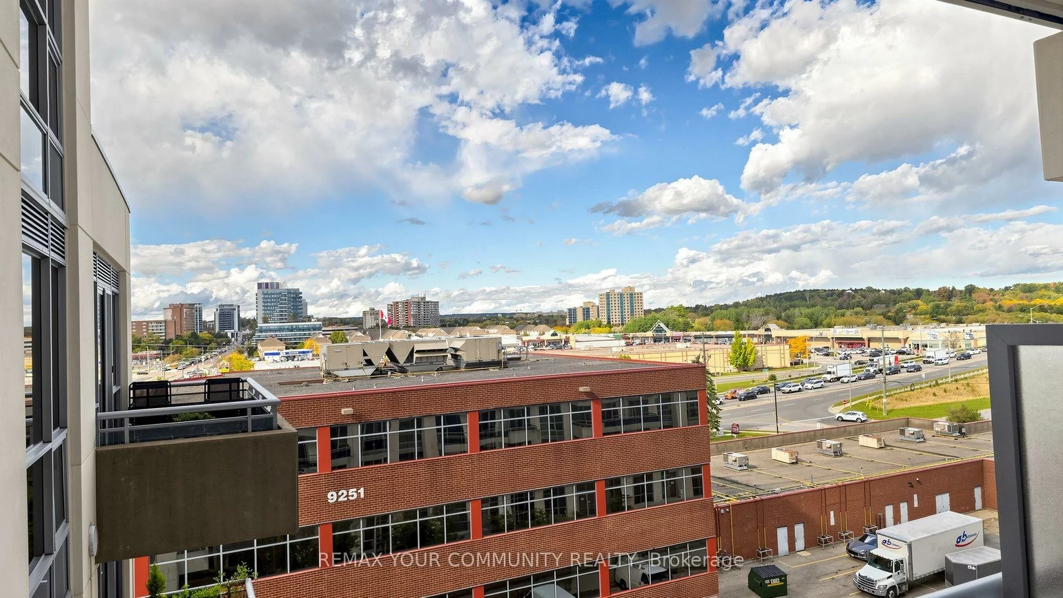 9201, Yonge, Langstaff, Richmond Hill