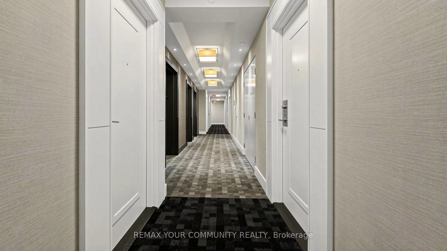 9201, Yonge, Langstaff, Richmond Hill