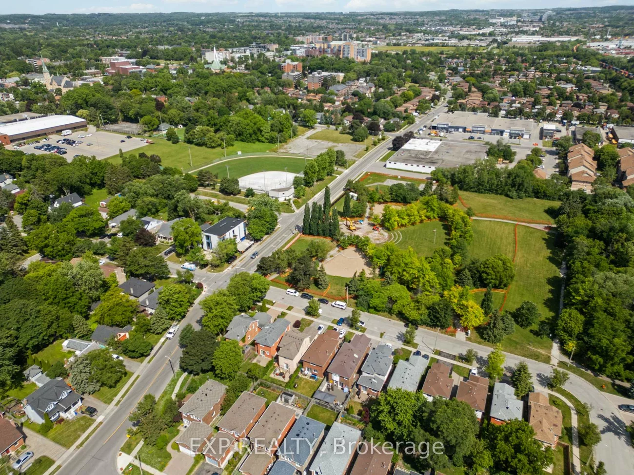 326, Major Mackenzie, Crosby, Richmond Hill