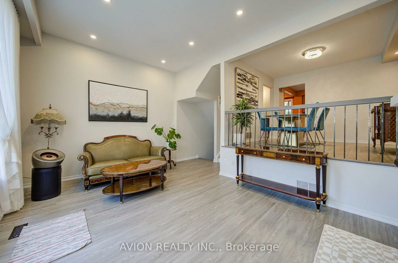 11, Plaisance, North Richvale, Richmond Hill