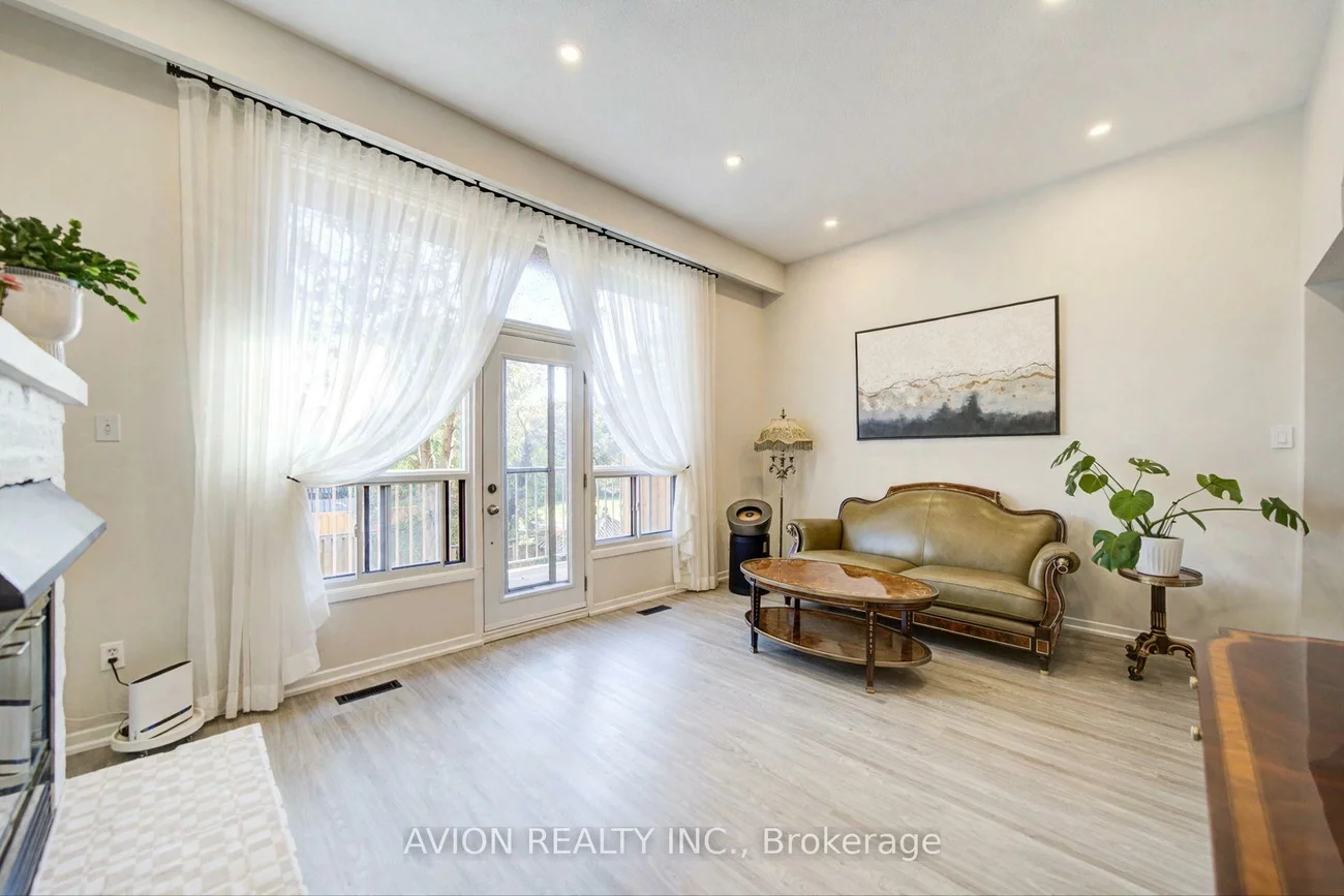 11, Plaisance, North Richvale, Richmond Hill