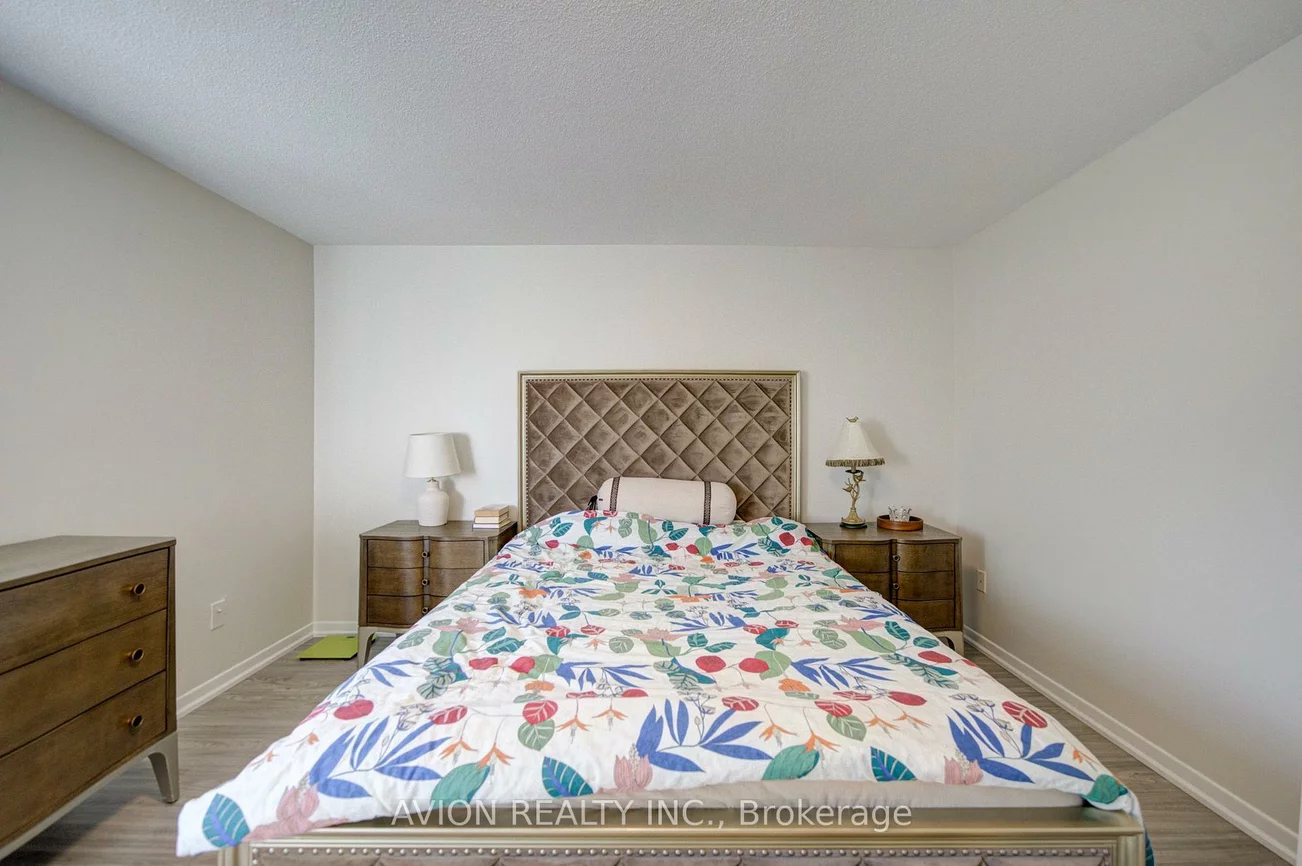 11, Plaisance, North Richvale, Richmond Hill