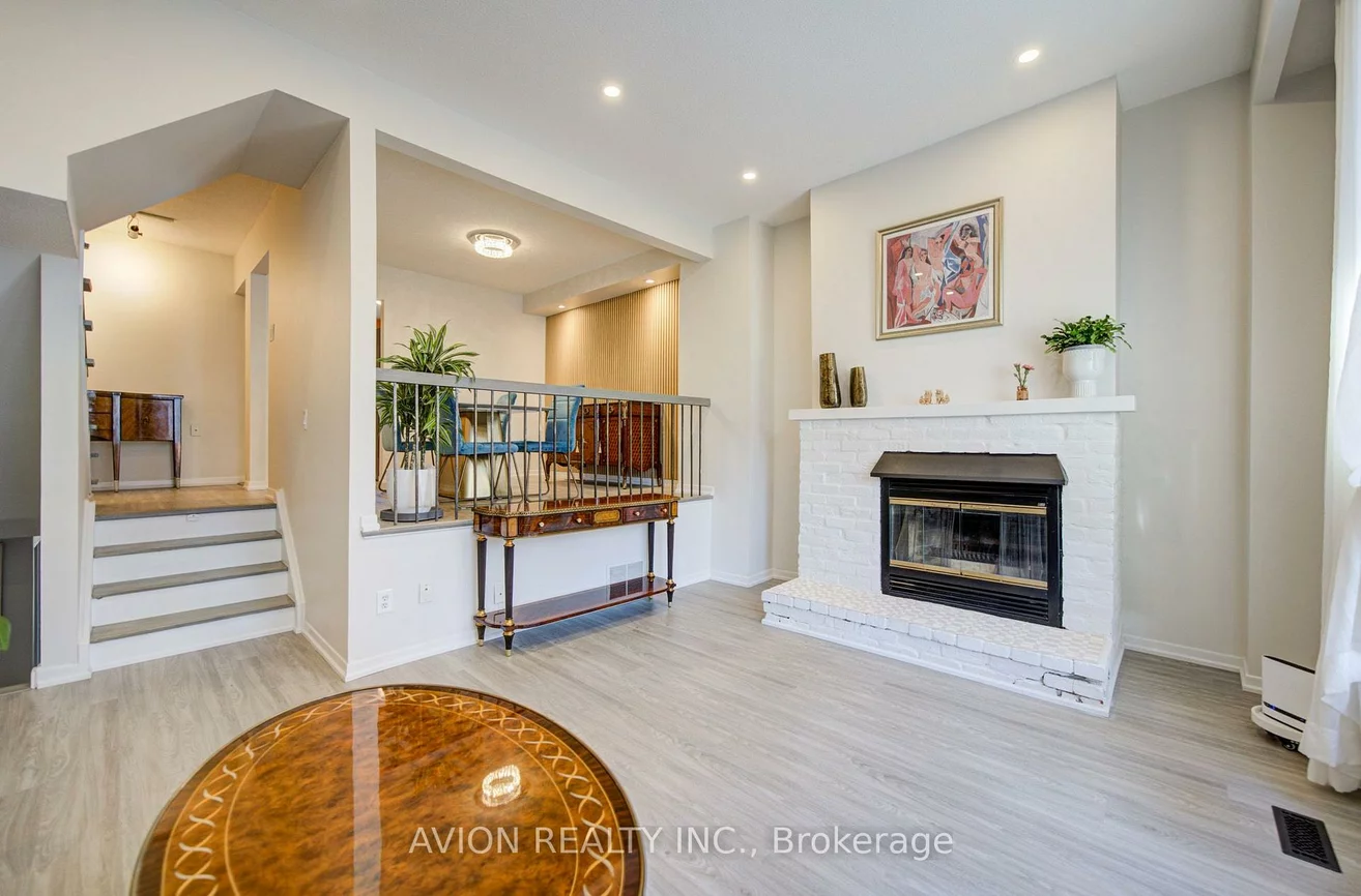 11, Plaisance, North Richvale, Richmond Hill