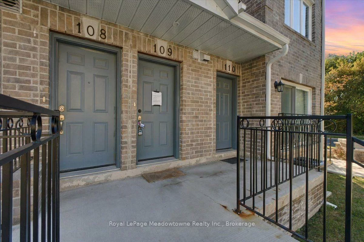 75, Weldrick, Observatory, Richmond Hill