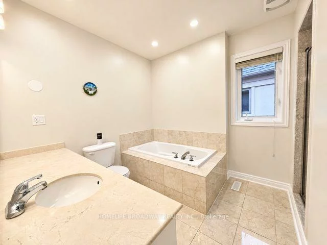 9133, Bayview, Doncrest, Richmond Hill
