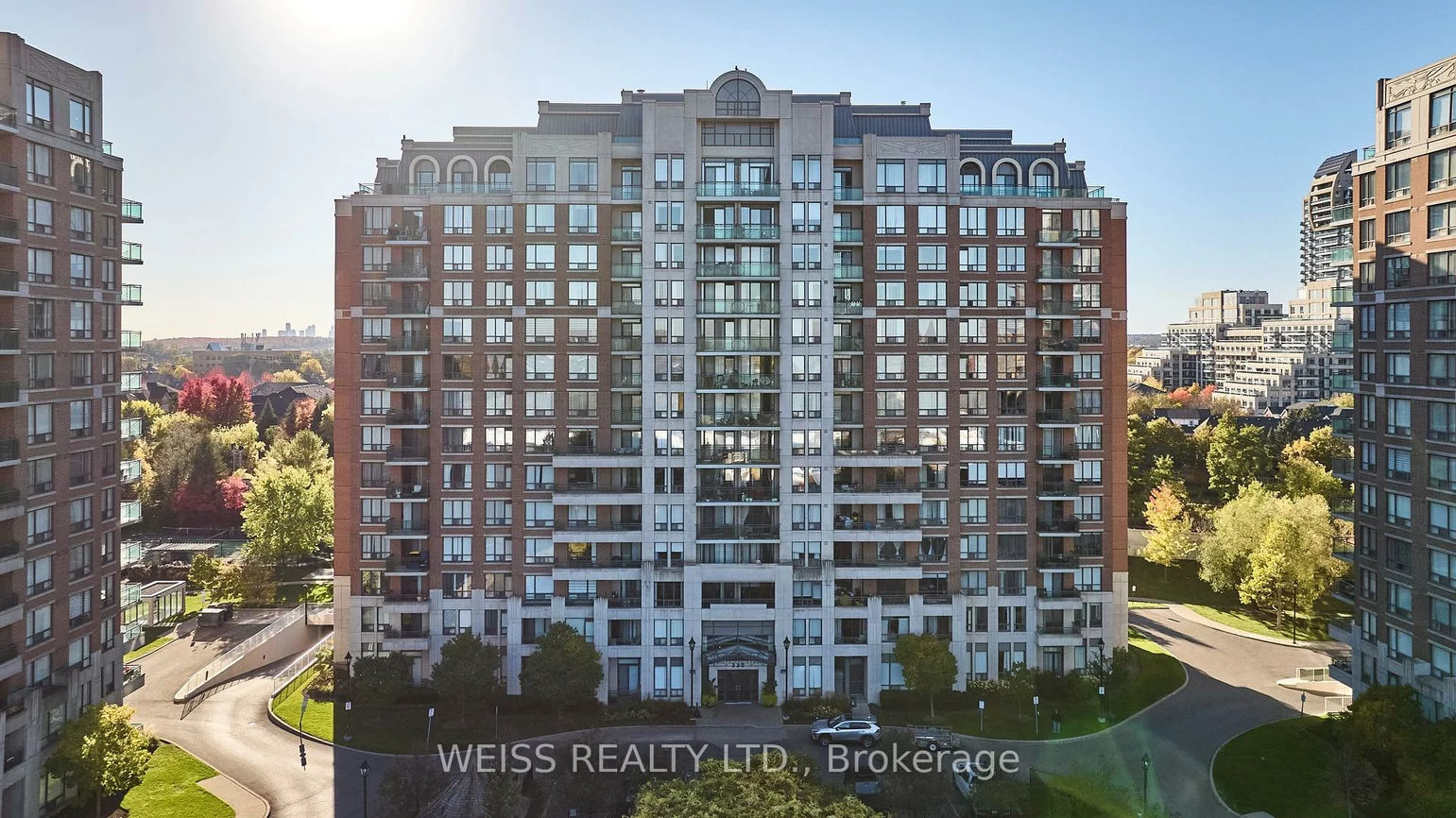 330, Red Maple, Langstaff, Richmond Hill