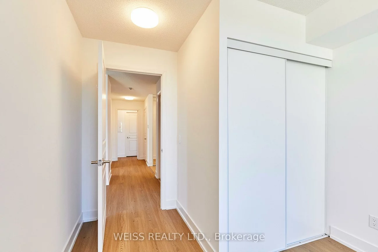 330, Red Maple, Langstaff, Richmond Hill